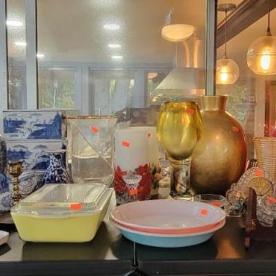 Sale Photo Thumbnail #56: Pyrex and Decor 
