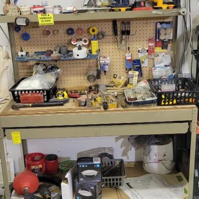 Sale Photo Thumbnail #170: Workbench / Ryobi cordless tools