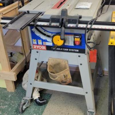 Sale Photo Thumbnail #194: Ryobi 10" Table Saw