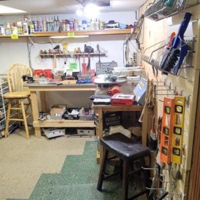 Sale Photo Thumbnail #151: Workshop Room #1 