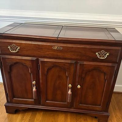 Stratton Trutype Americana Full Top Server Bar Cabinet