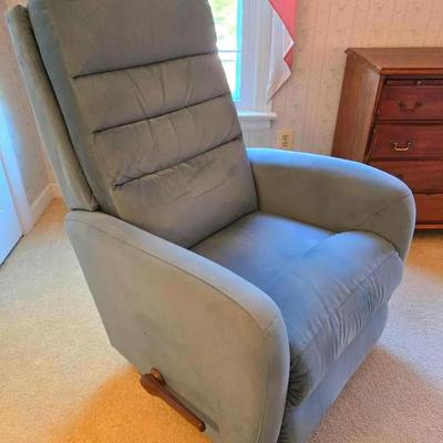 La Z Boy Blue Recliner Rocking Chair 
