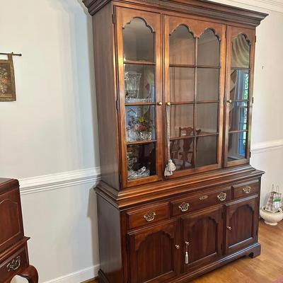 Statton Trutype Americana Cherry China Hutch