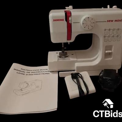 CV208  - Janome Mini Sew Model  525