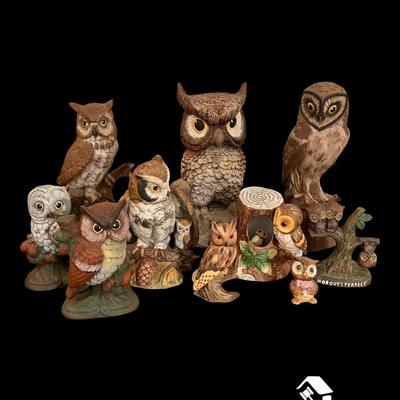 CV131 - Group of Owl Figurines 1