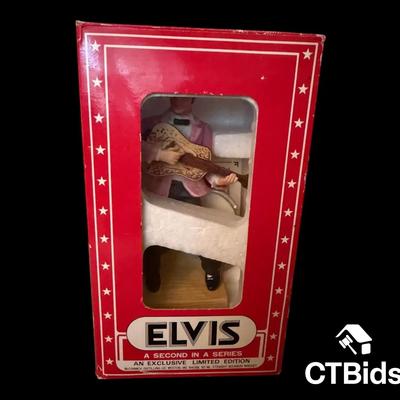 CV327 - Elvis Decanter