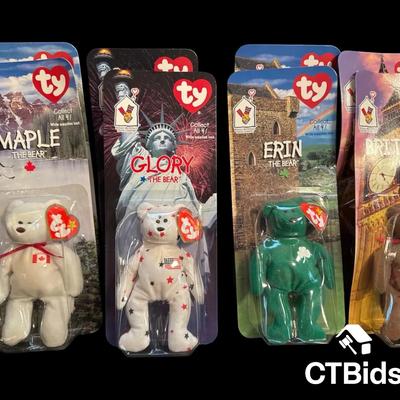 CV512 - Vintage 1999 McDonald TY Teenie Beanie Babies, 2 Complete International Sets. 