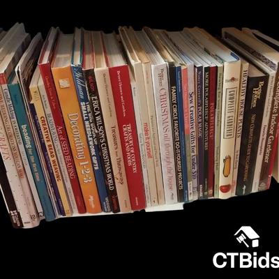 CV221 - Large Lot Of Crafting And Misc Hobby Books 