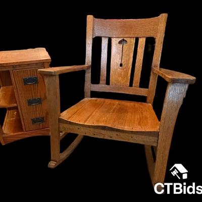 CV184 - Wood Rocking Chair (Vintage) and Wood Side Table