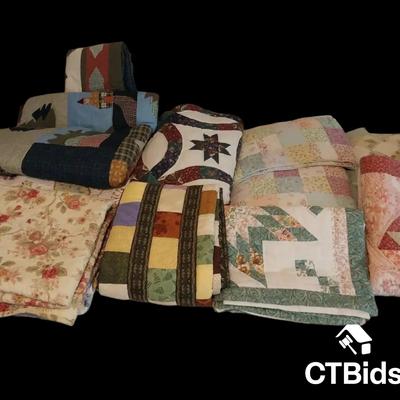 CV228 - Mystery Quilt Group