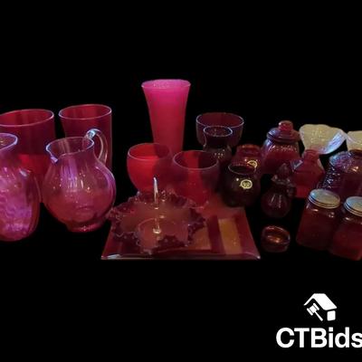 CV409 - Assorted Red Glassware 