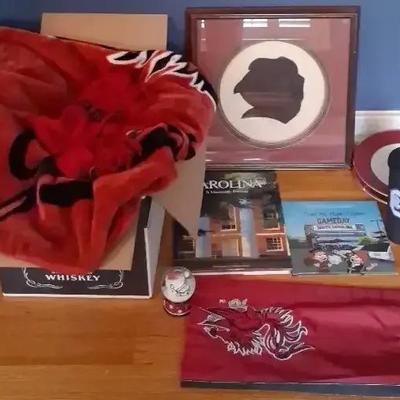 University of South Carolina Gamecock Collection – Blanket, Décor & Memorabilia