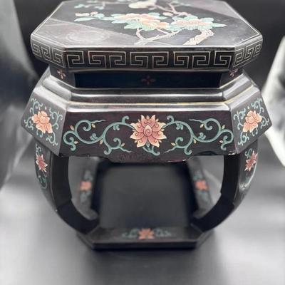 Early 20th Century Chinese Black Lacquered Qing Dynasty Style Stool