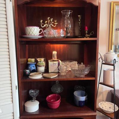 Hooker furniture bookshelf and household items 