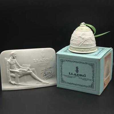 Lladro Collector’s Society Plaque signed- & Limited-Edition Christmas Bell