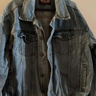DG Jean Jacket Coat - Lightwash Denim - Size Large