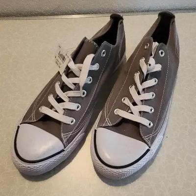 Men's Airwalk Shoes, Size 11, Light Gray