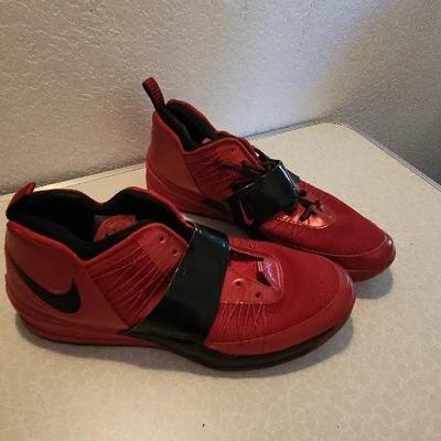 Men's Nike Flywire Shoes, Red, Size 11