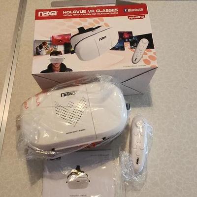 Naxa VR Glasses, New in Box