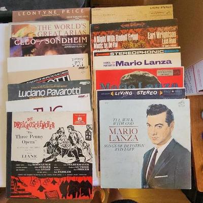 Records! Operas, Pavarotti, Mario Lanza, Puccini, Die Dreigroschenoper