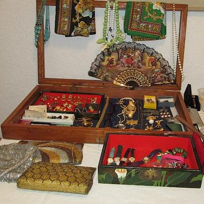 Sale Photo Thumbnail #172
