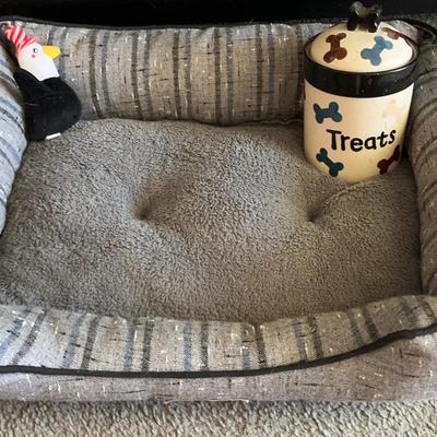 AKC Gray Pet Bed , Ceramic Treats Jar & Eagle Toy