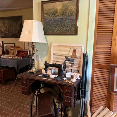 Estate sale photo