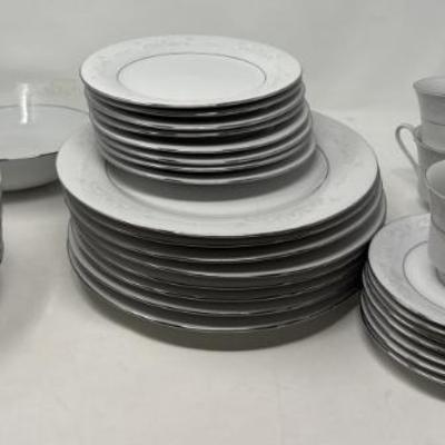 Sale Photo Thumbnail #145