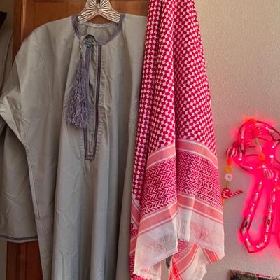 Sale Photo Thumbnail #172