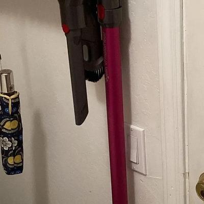 Dyson V7 Cordless Vacuum Cleaner