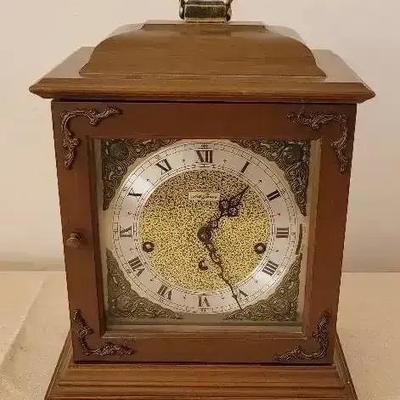 Seth Thomas Legacy Mantle Clock - Missing Key