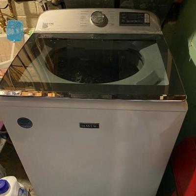 Top notch, and top loading, washing machine.