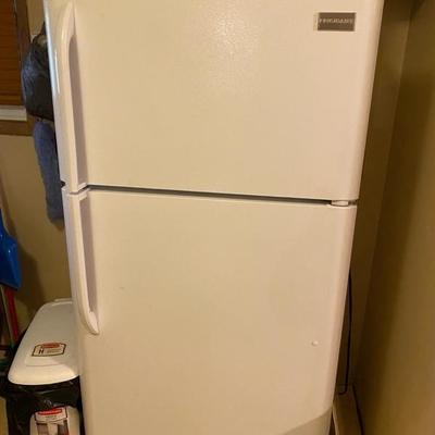 This fridge is ready to play with the first string or relax in the garage. Either way it’s ready when the game is on the line ( or on the...