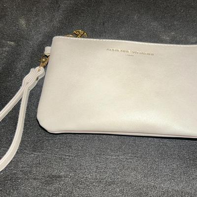 Adrienne Vittadini Wristlet with power bank 