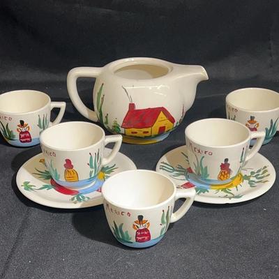 Vintage Ceramic Mexican souvenir tea set