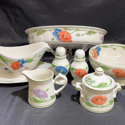 Villeroy & Boch Amapola dinnerware set