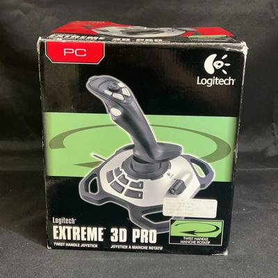Logitech Extreme 3D Pro twist handle joystick