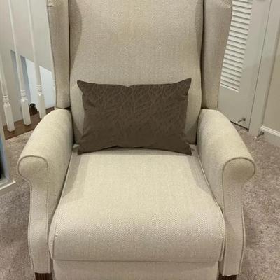 La-Z-Boy Oatmeal Herringbone Recliner