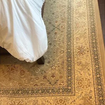 Wool Area Rug (Unmarked)
