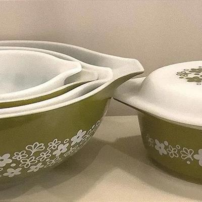 Pyrex Daisy Spring Blossom Nesting Bowls And 1.5 Qt Bowl With Lid