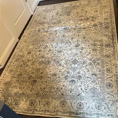 100% Viscose Area Rug 5’3” X 7’7”