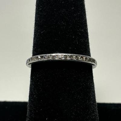 18k White Gold Diamond Wedding Band (Size 7) (2 Grams)