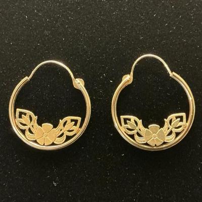 JCM 14k Gold Earrings (0.76 Gram)