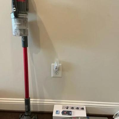 Eureka Stick Vacuum & Hoover Dust Buster