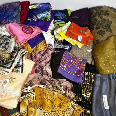 Scarves - Hillard & Hanson, Anne Klein, Glentex, UGG & More 