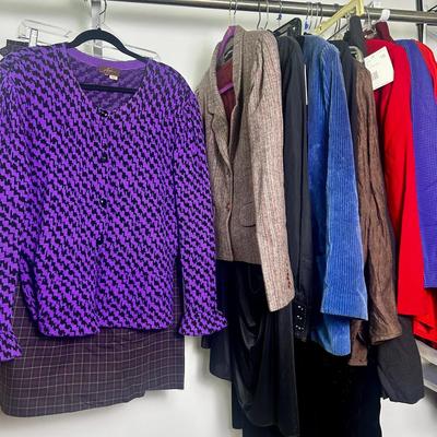 Vintage & Contemporary Womens Clothing - Talbots, Natori & More - Size M-XL