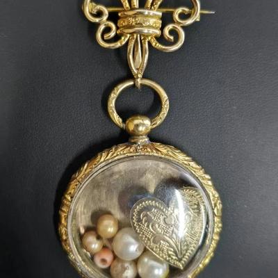 Vintage Gold Plated Pocket Watch Case & Watch Brooch