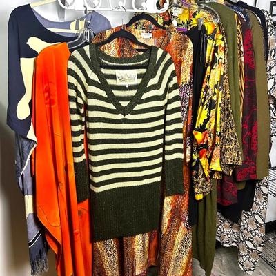 Vintage & Contemporary Women’s Clothing - Tamotsu, Saks Fifith Ave & More - Size L-XL