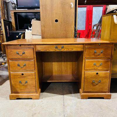 Sale Photo Thumbnail #144