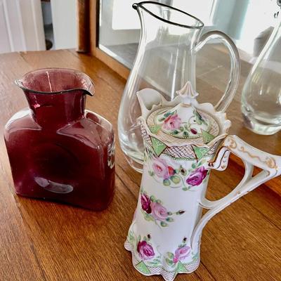 019-KIT: A Trio of Pitchers